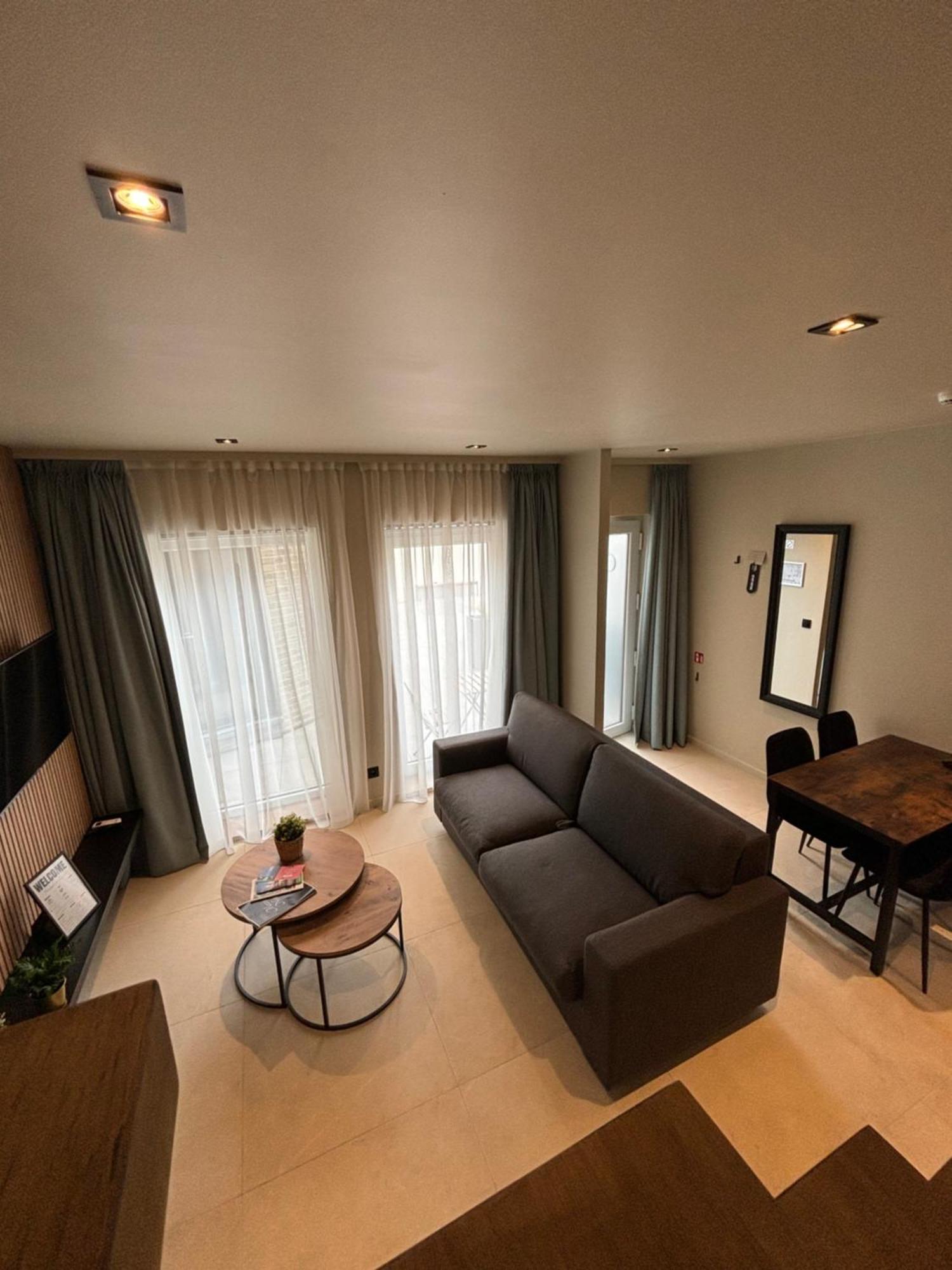 Hotel Mezza Notte ロンセ エクステリア 写真